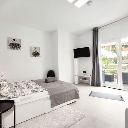 Apartments Fantastico Puerto De La Cruz With Balcony, Terrace, Air Conditioning And Free Parking, Ideal For Couples And Solo Travelers エクステリア 写真