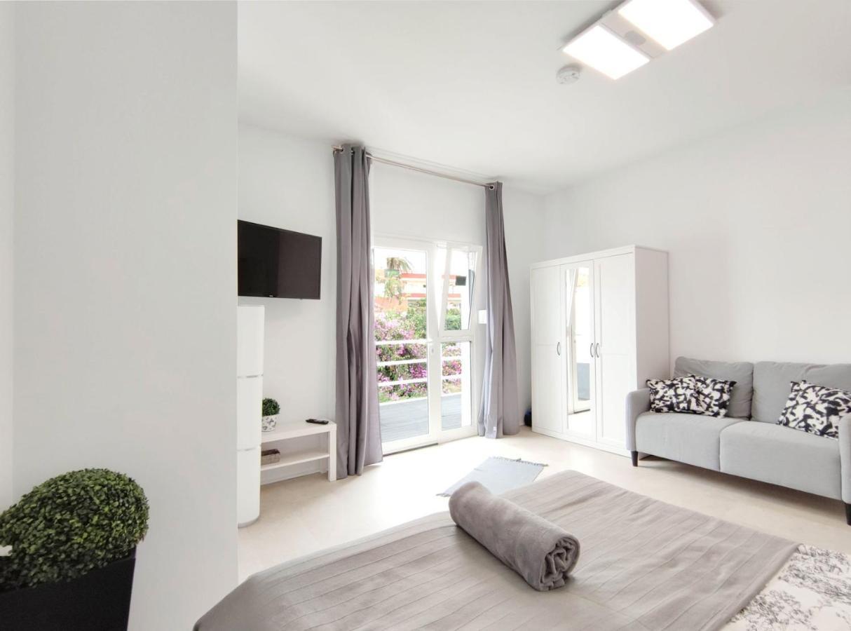 Apartments Fantastico Puerto De La Cruz With Balcony, Terrace, Air Conditioning And Free Parking, Ideal For Couples And Solo Travelers エクステリア 写真