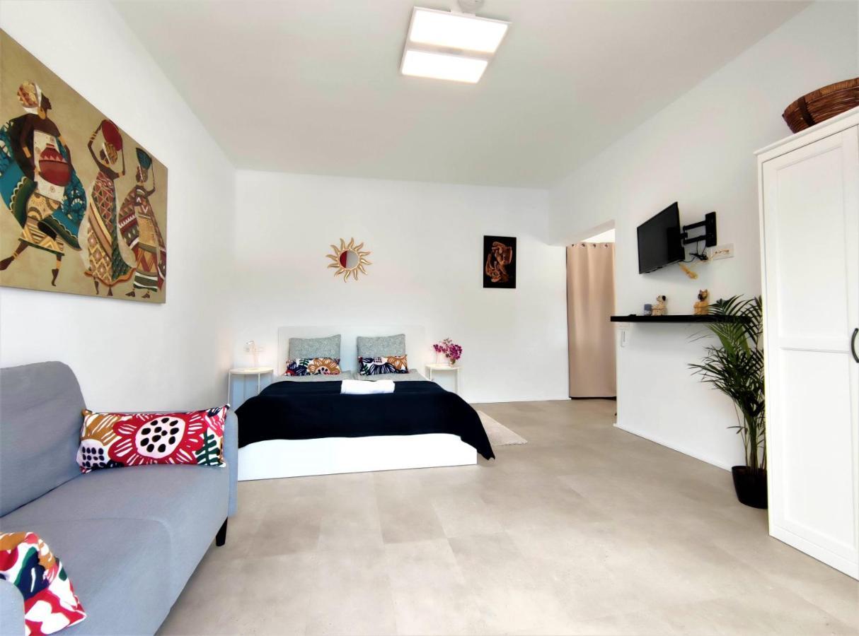 Apartments Fantastico Puerto De La Cruz With Balcony, Terrace, Air Conditioning And Free Parking, Ideal For Couples And Solo Travelers エクステリア 写真