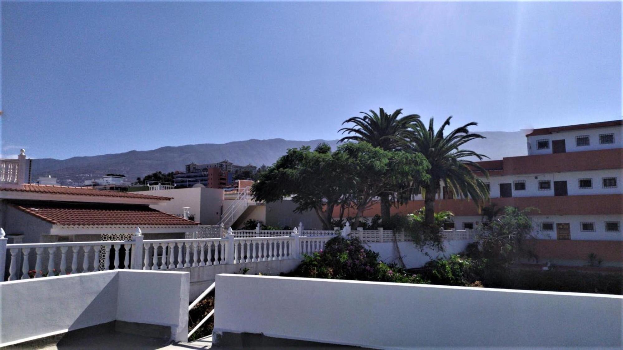 Apartments Fantastico Puerto De La Cruz With Balcony, Terrace, Air Conditioning And Free Parking, Ideal For Couples And Solo Travelers エクステリア 写真